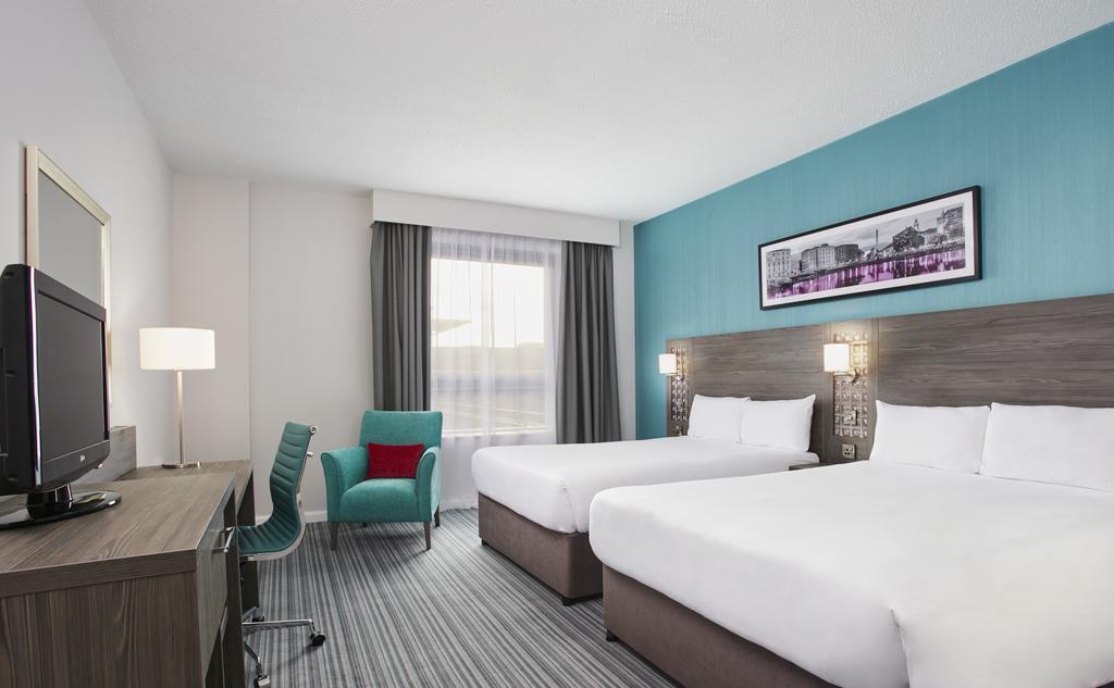 Leonardo Hotel Челтенхам Экстерьер фото