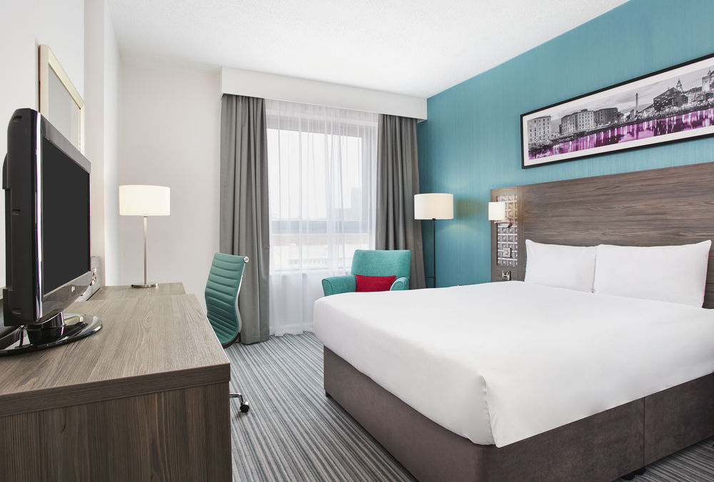 Leonardo Hotel Челтенхам Экстерьер фото
