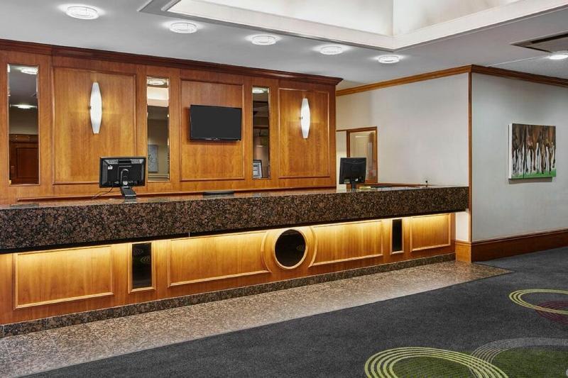 Leonardo Hotel Челтенхам Экстерьер фото